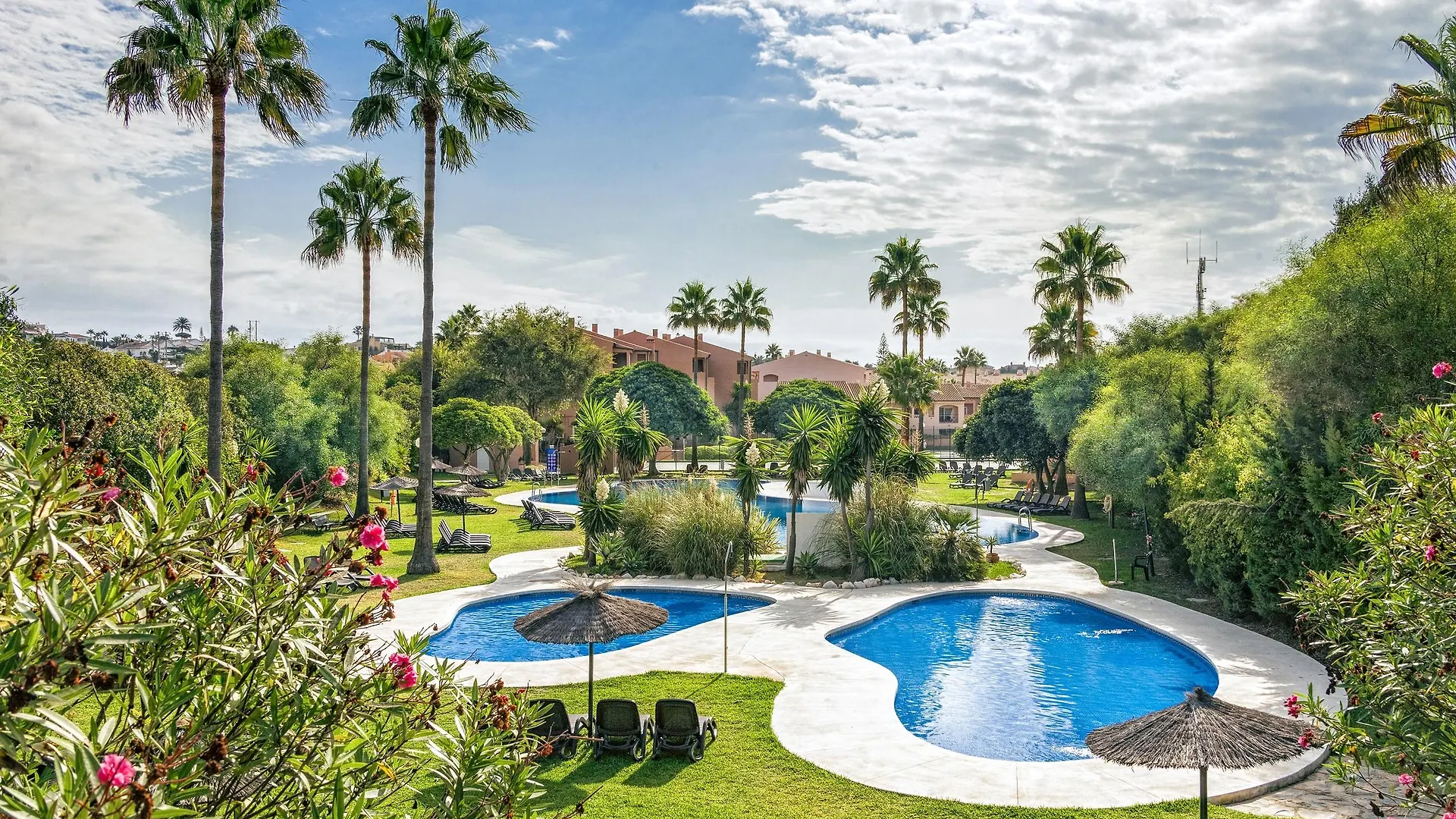 Aparthotel Los Amigos Beach Club La Cala De Mijas
