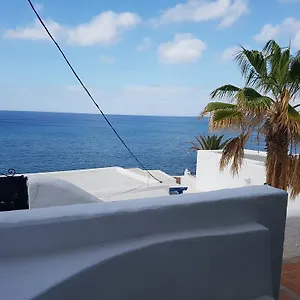 https://casa-tito.in-canary-islands.com